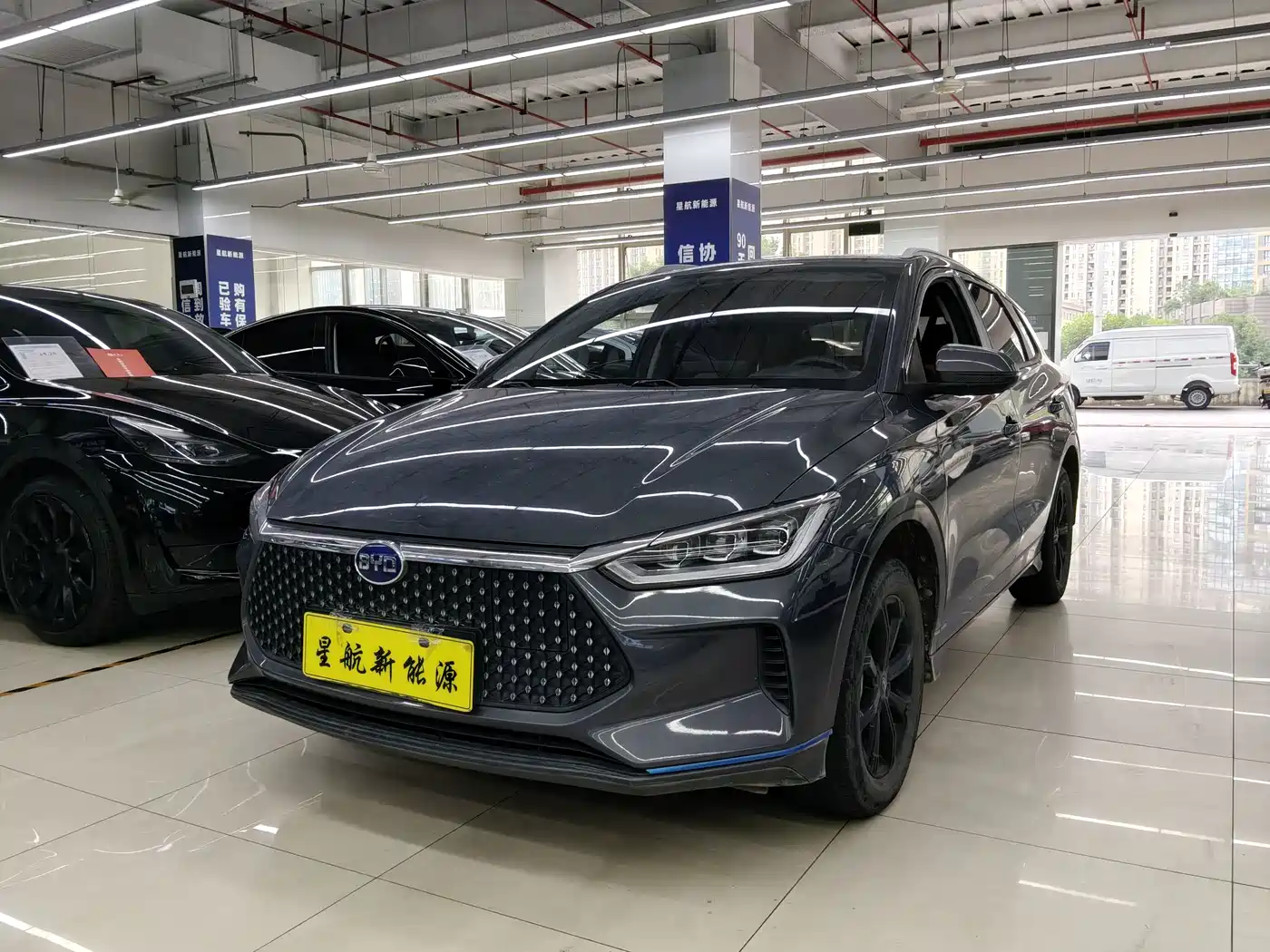 BYD e2 2020