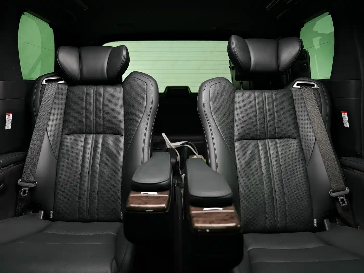 Toyota Alphard 2021 Hybrid 2.5L Ultimate фото 27