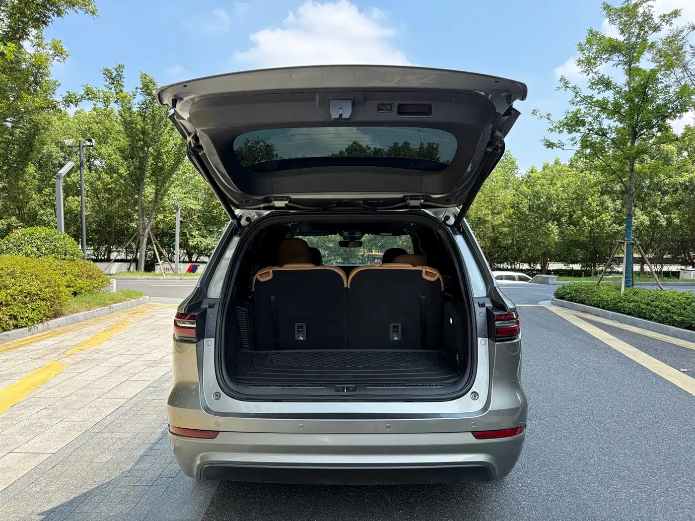 Li Auto Li ONE 2020 2020 Extended Range 6-seater