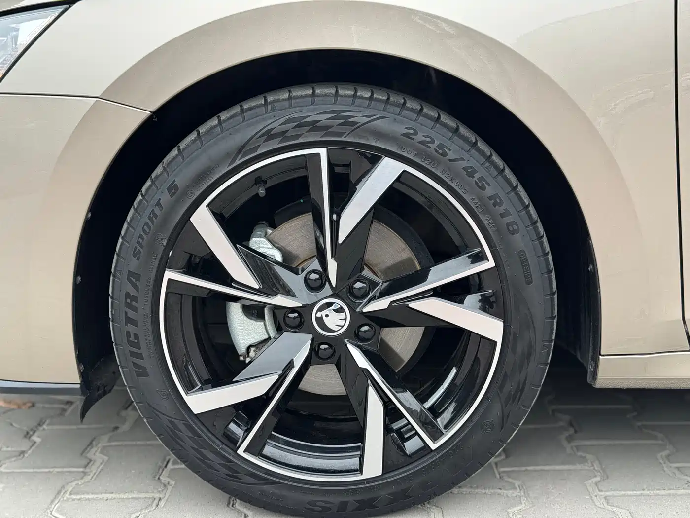 Škoda Octavia 2022 PRO TSI280 Premium Edition фото 10