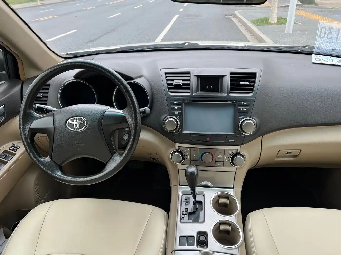 Toyota Highlander 2013 2.7L 2WD 5-seater Purple Gold Edition фото 11