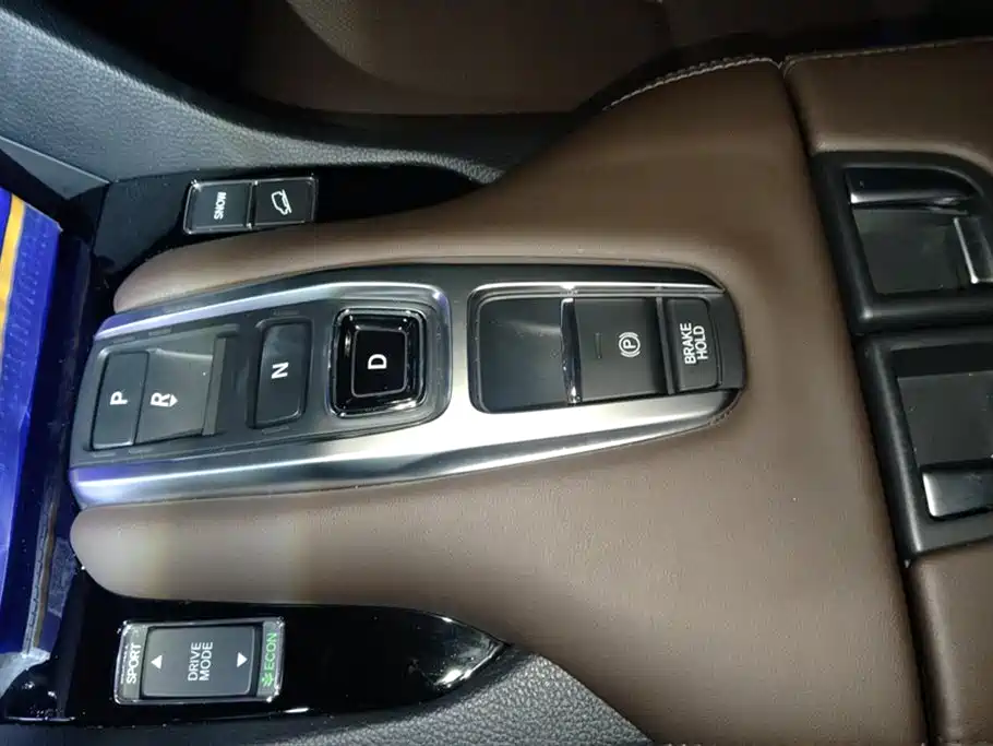 HONDA UR-V