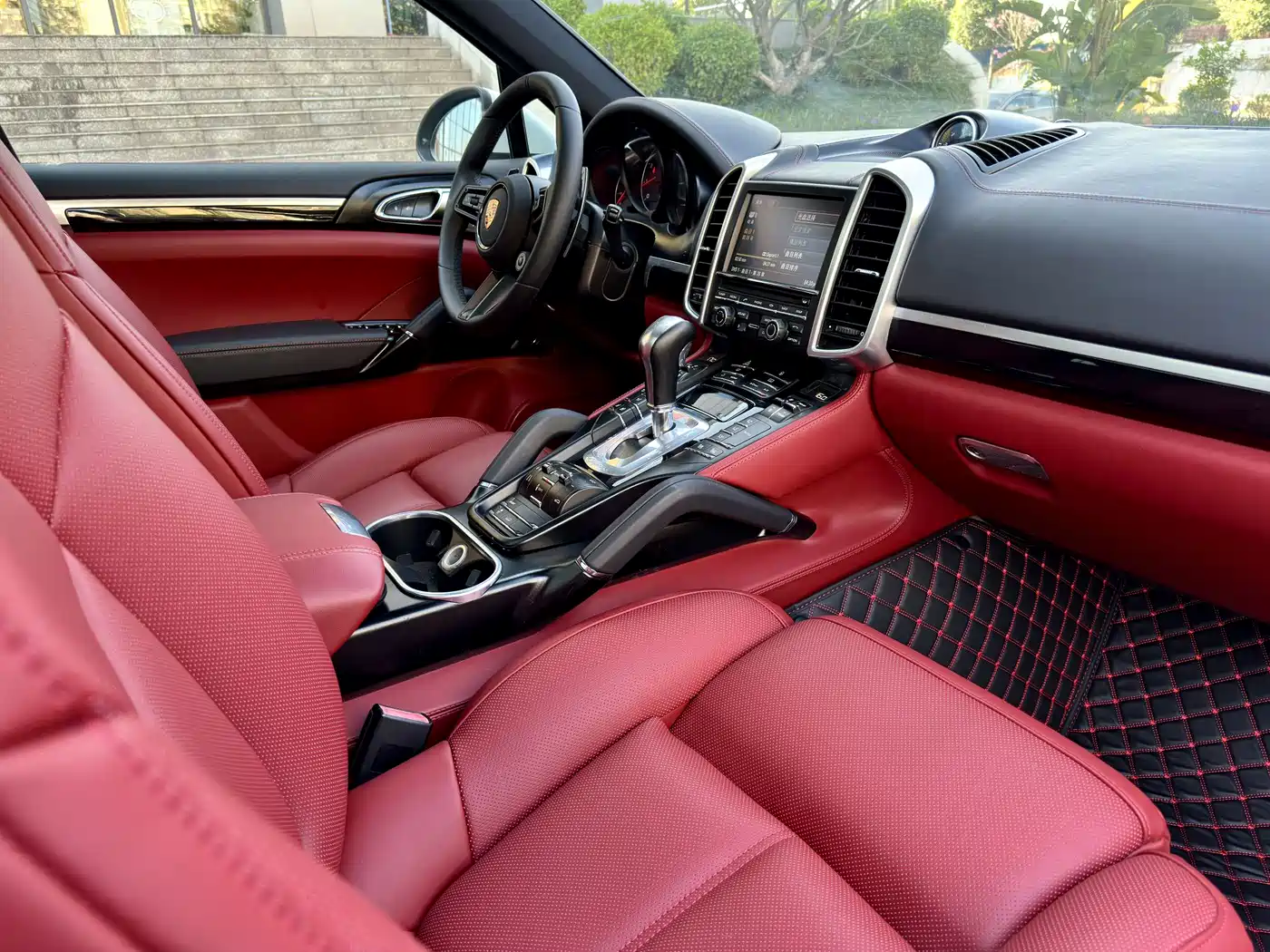 Porsche Cayenne 2011 Cayenne 3.0T фото 11
