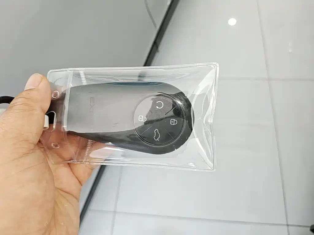 Exeed Exlantix ET 2025 2024 Extended Range 240 Ultra AWD