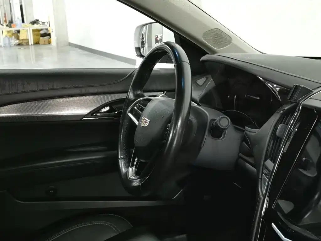 Cadillac ATS-L 2019 2017 28T Technology