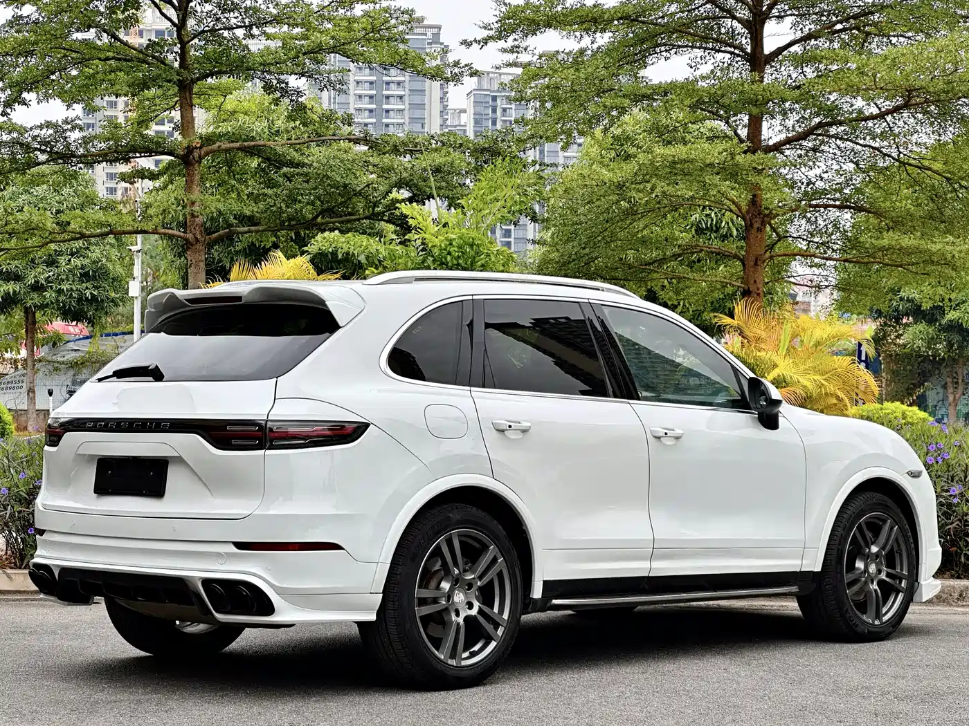 Porsche Cayenne 2011 Cayenne 3.0T фото 7