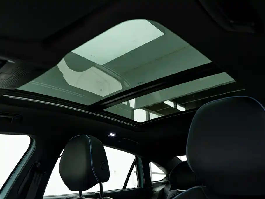 Volkswagen Passat 2025 Model Pro 380TSI Starlight Dragon Premium Edition фото 28