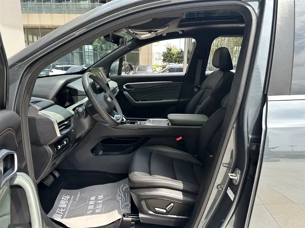 Geely Haoyue L 2024 2024 Model 2.0T DCT Premium