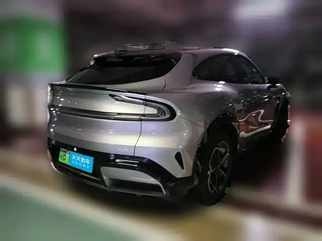 Xiaomi Auto Xiaomi YU7 2025 Extended Range RWD Edition — фото 2