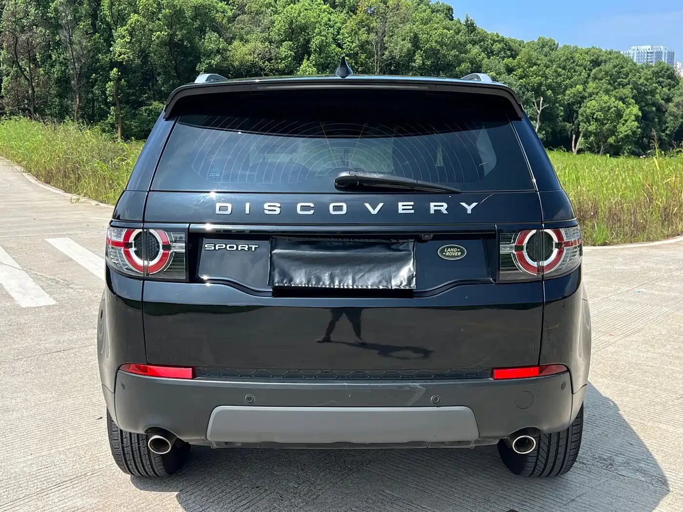 Photo 8 - Land Rover Discovery Sport