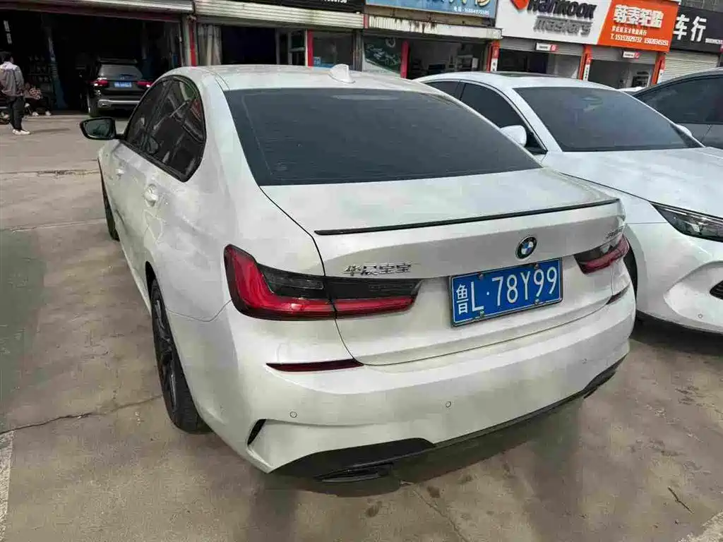 BMW 3 Series 2021 Facelift 325i M Sport Shadow Edition фото 4