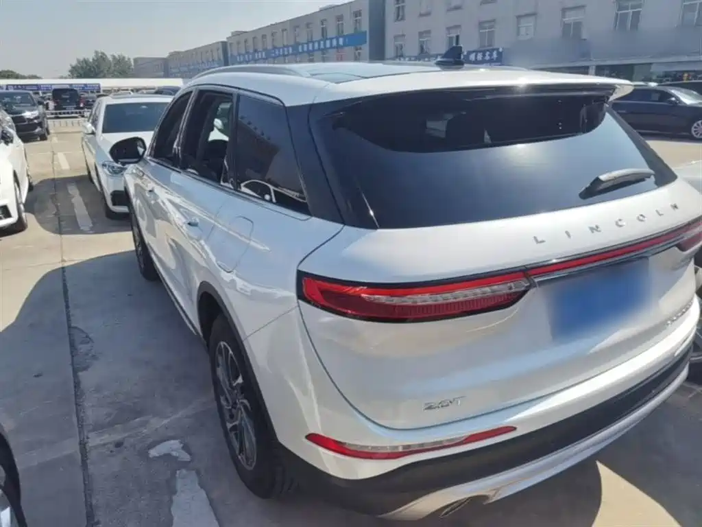 LINCOLN ADVENTURER