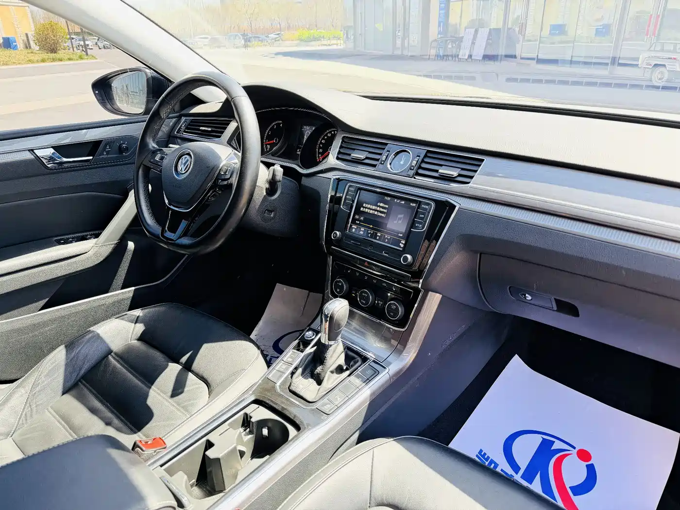 Volkswagen Passat 2017 330TSI DSG Prestige фото 9