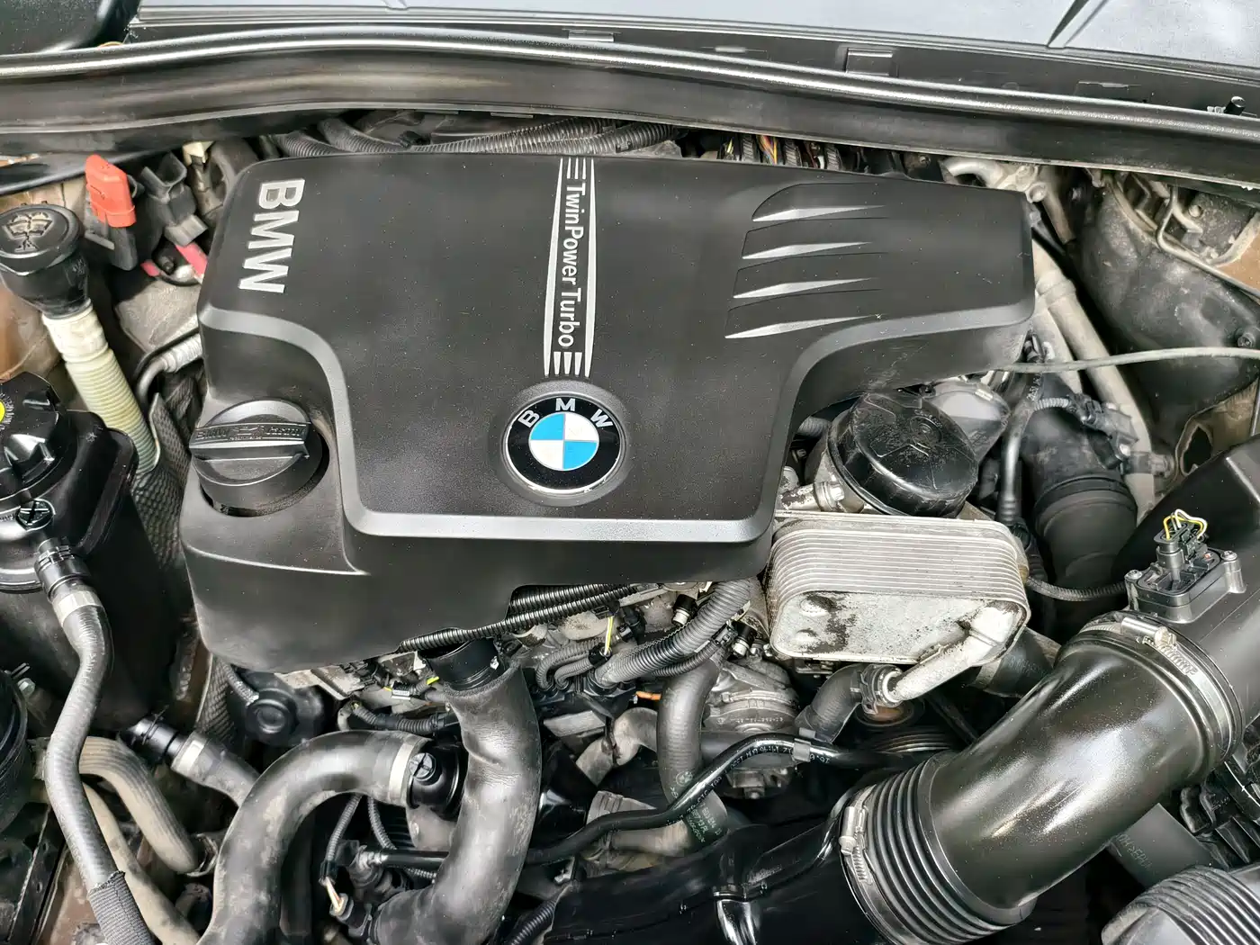 BMW X1 (Import) 2012 Model xDrive28i фото 18