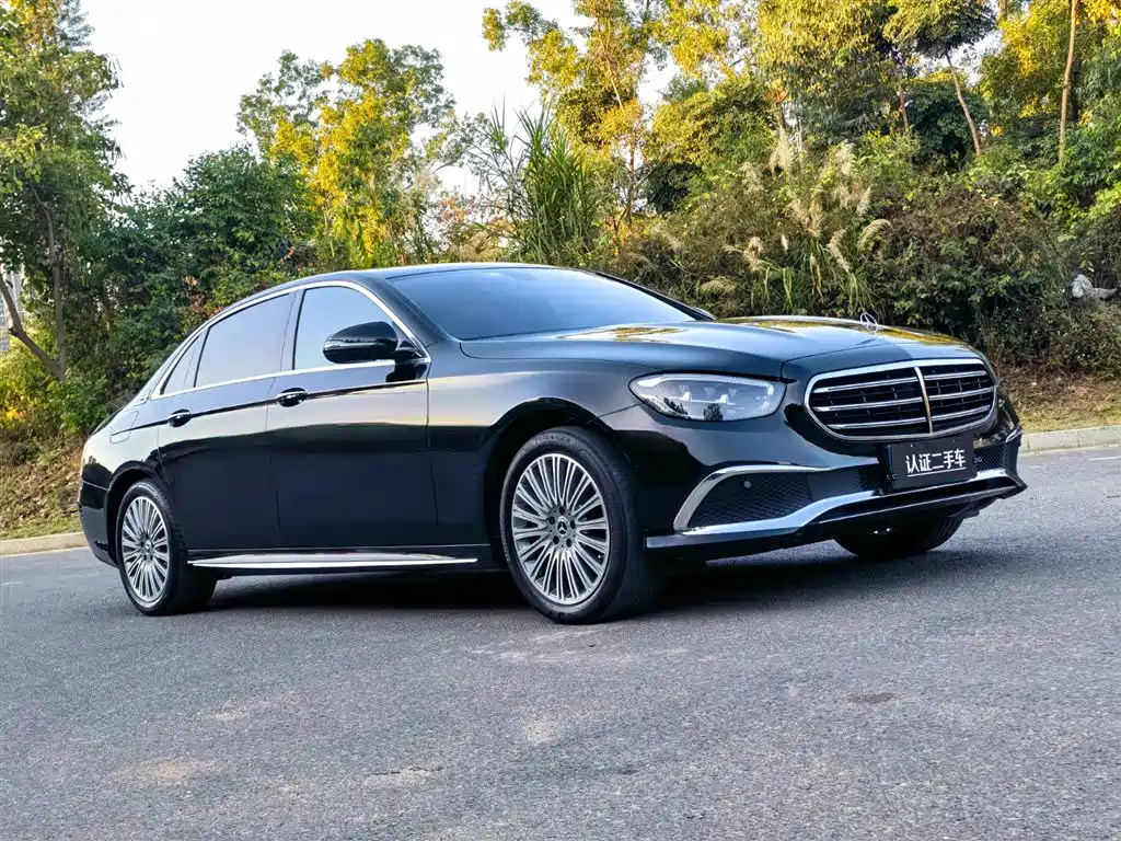 Mercedes-Benz E-Class 2021 E 260 L Sport фото 3