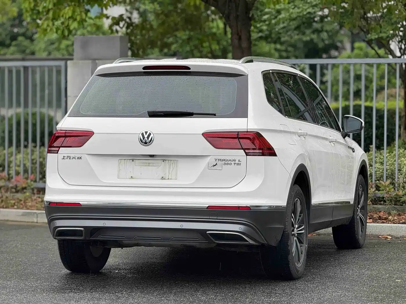 Volkswagen Tiguan L 2017 380TSI Automatic 4WD Luxury Edition фото 4