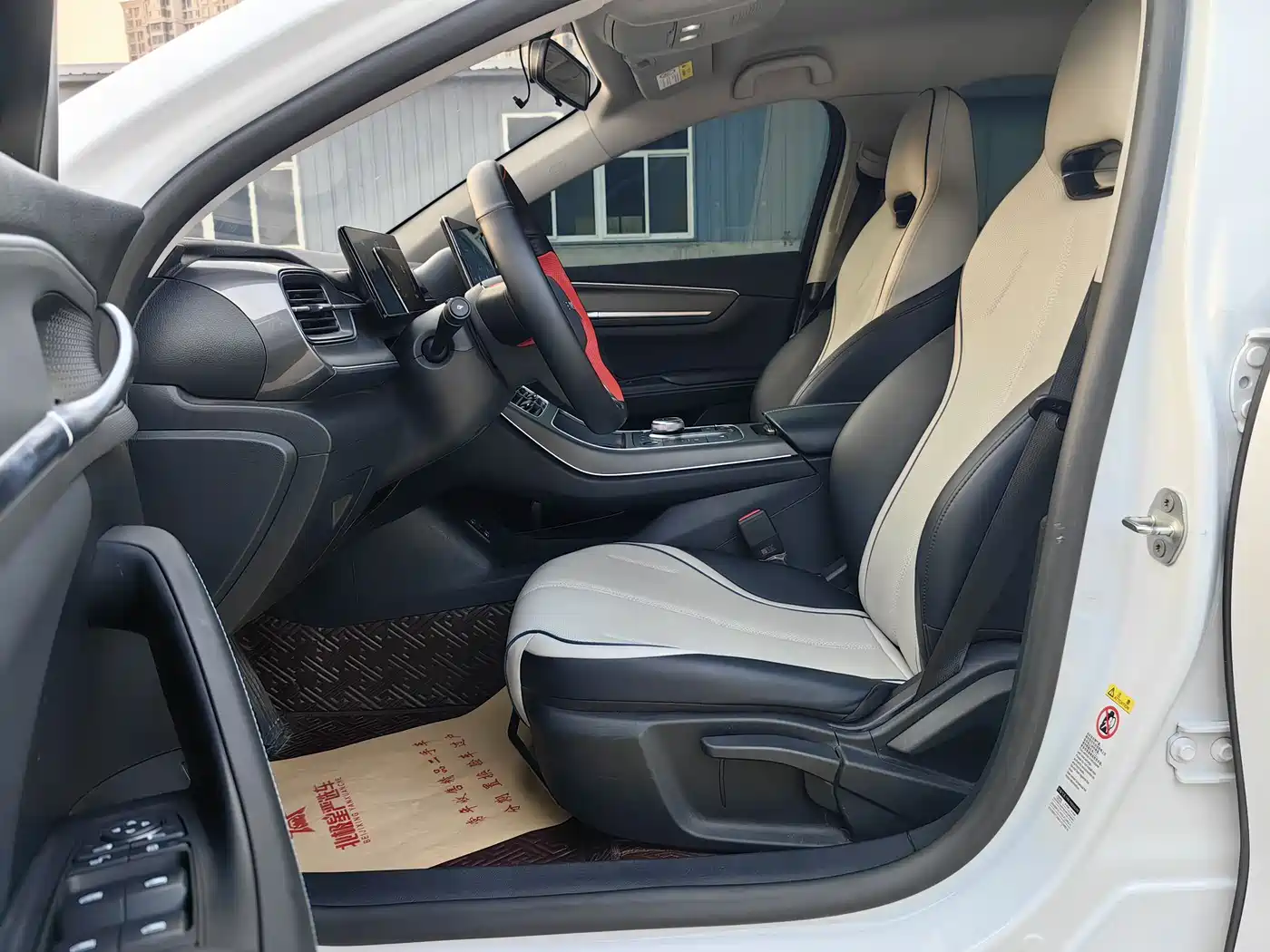 BYD Destroyer 05 2024 Glory Edition DM-i 55KM Luxury фото 5