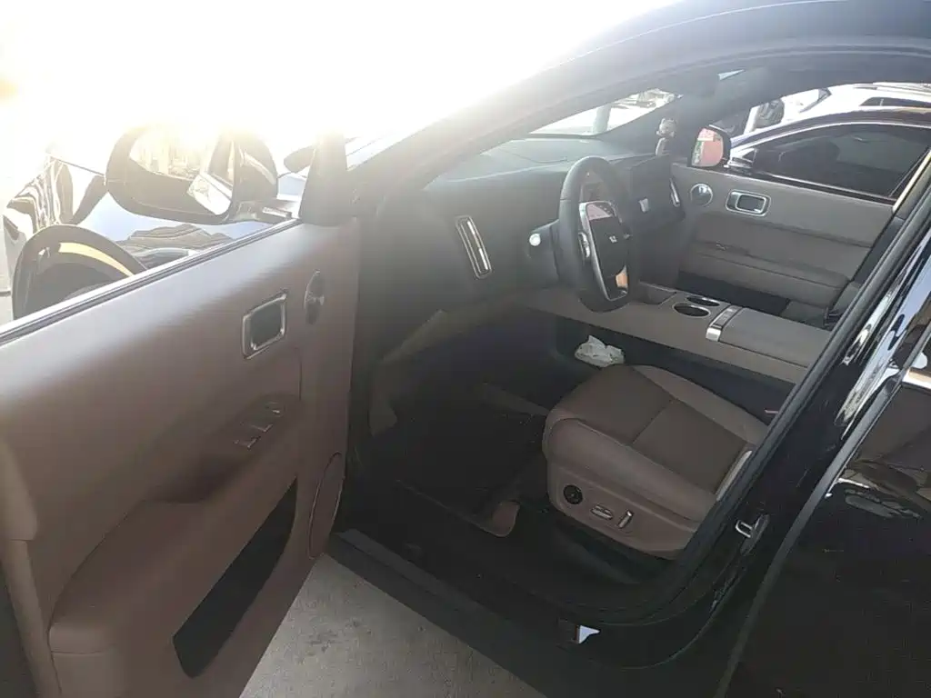 Li Auto L6 2026 2025 Max Smart Renewal Edition
