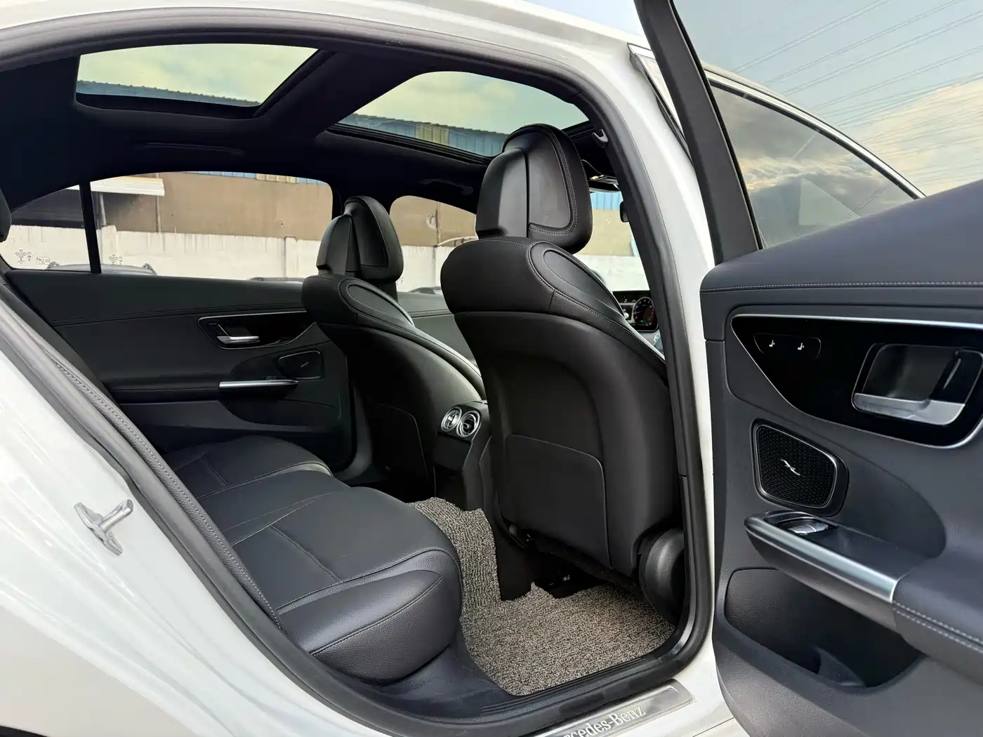 Mercedes-Benz C-Class 2022 C 260 L фото 21