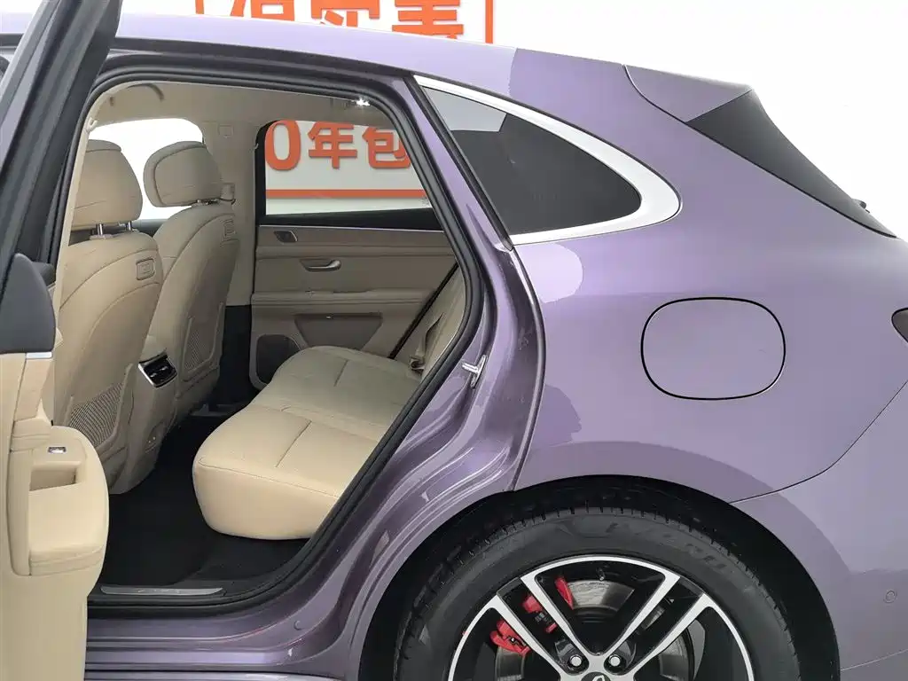 AITO Wenjie AITO M5 2025 Extended Range Ultra RWD фото 15