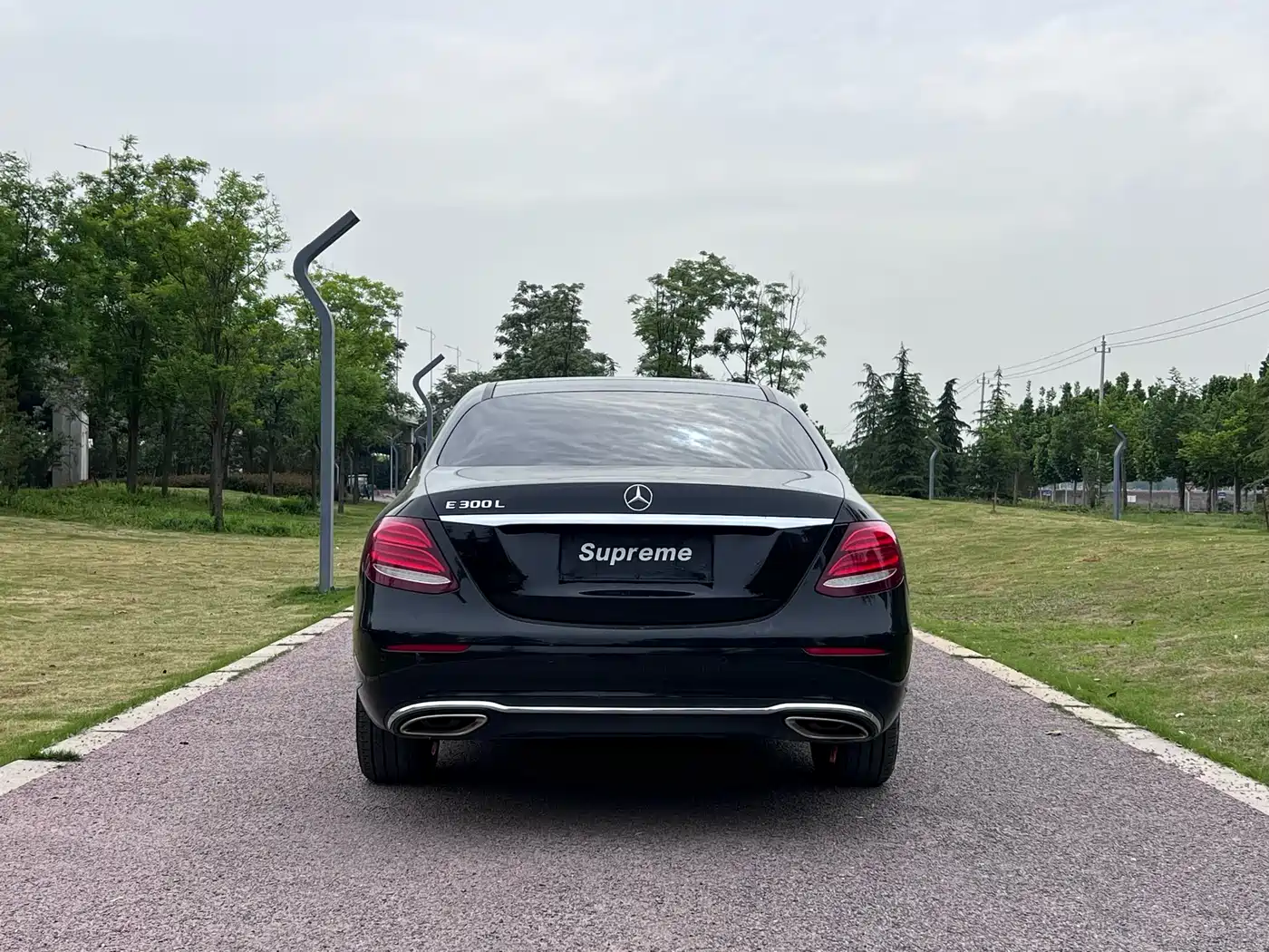 Mercedes-Benz E-Class 2017 E 300 L Luxury фото 8