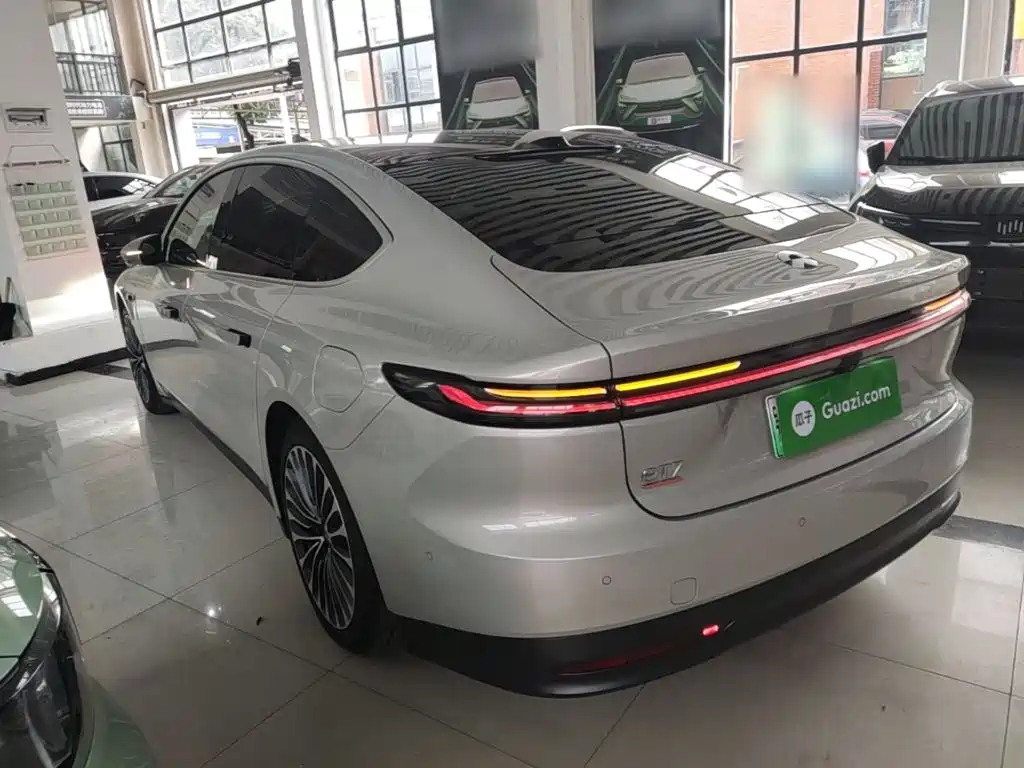 NIO ET7 2024 2023 75kWh