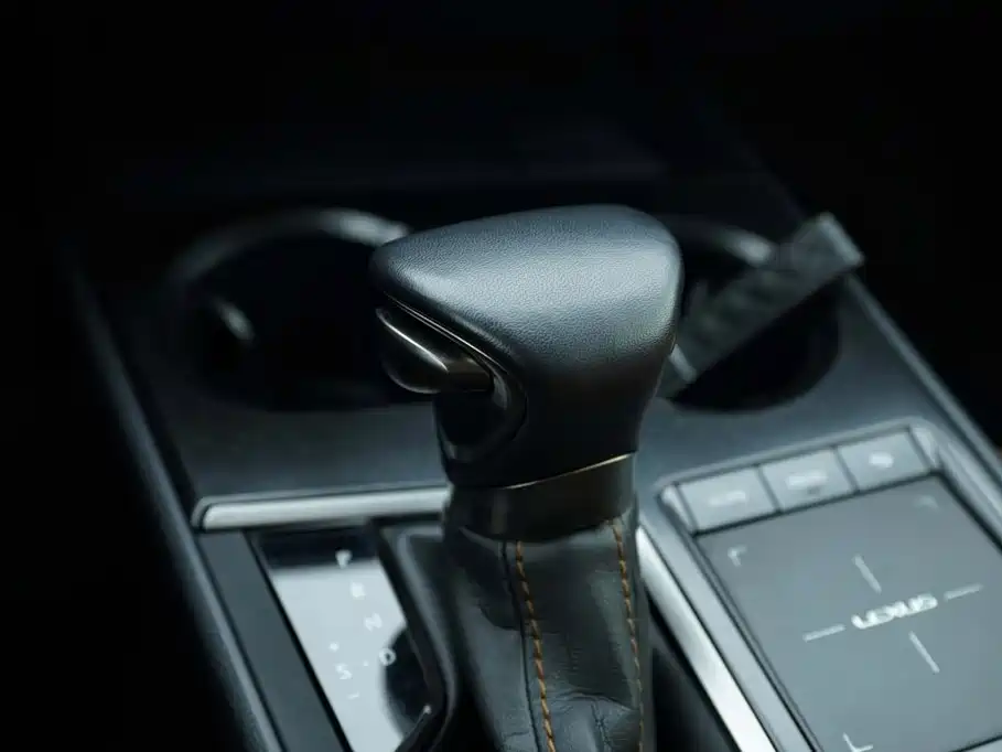 Lexus UX 2021 2020 260h Explore Cool Edition