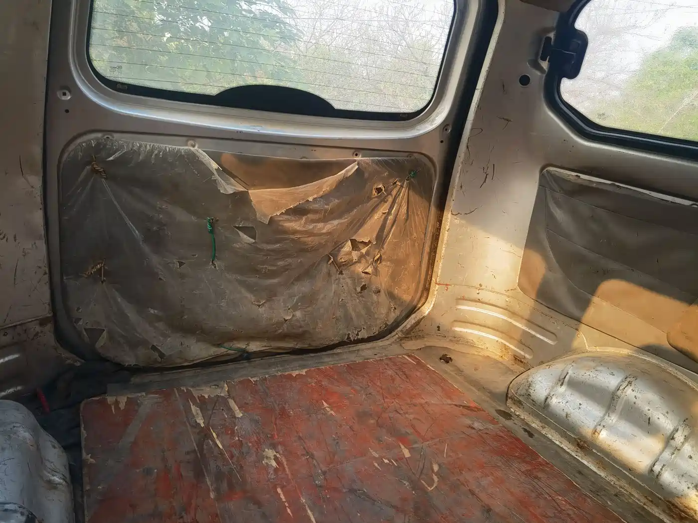 Wuling Motors Wuling Hongguang 2011 2010 1.2L Basic (China IV)