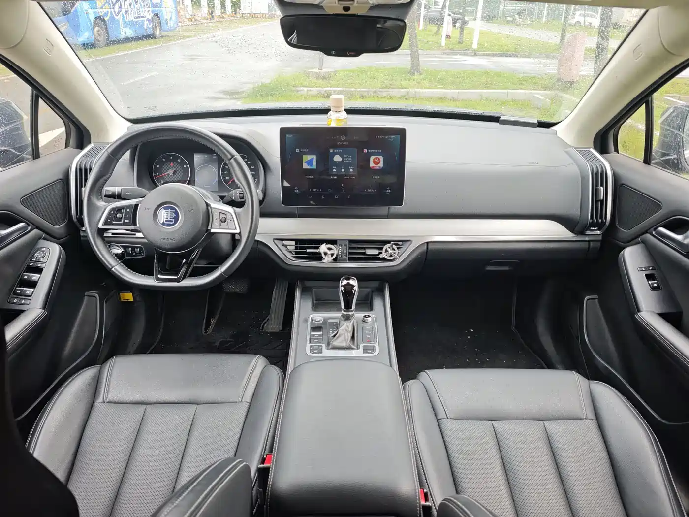 Photo 12 - BYD Tang