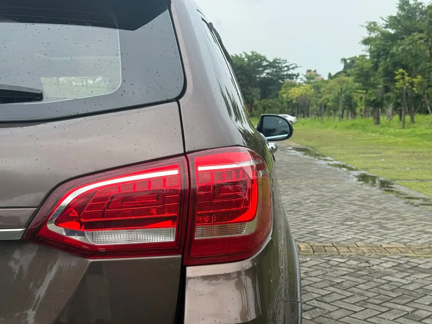 Photo 19 - Haval H6