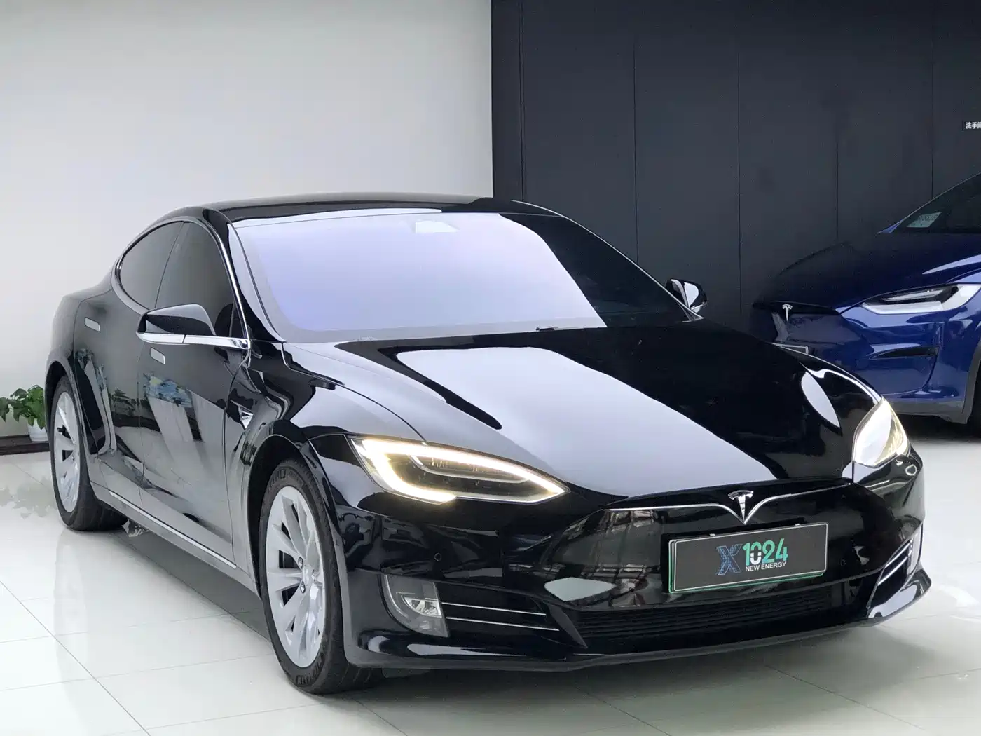 2020 Tesla Model S