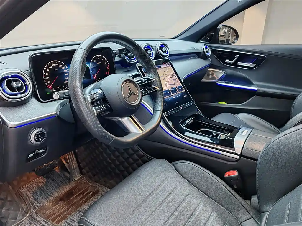 Mercedes-Benz C-Class 2023 C 260 L Night Edition Sport фото 17