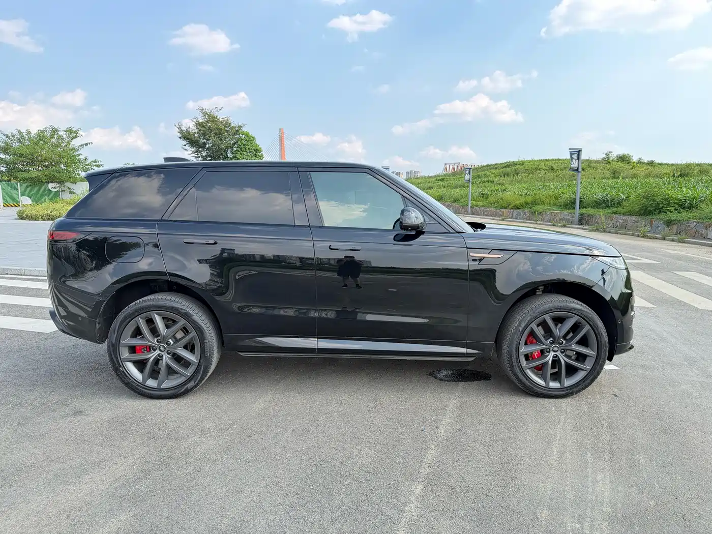 Land Rover Range Rover Sport 2025 2025 400PS Dynamic SE