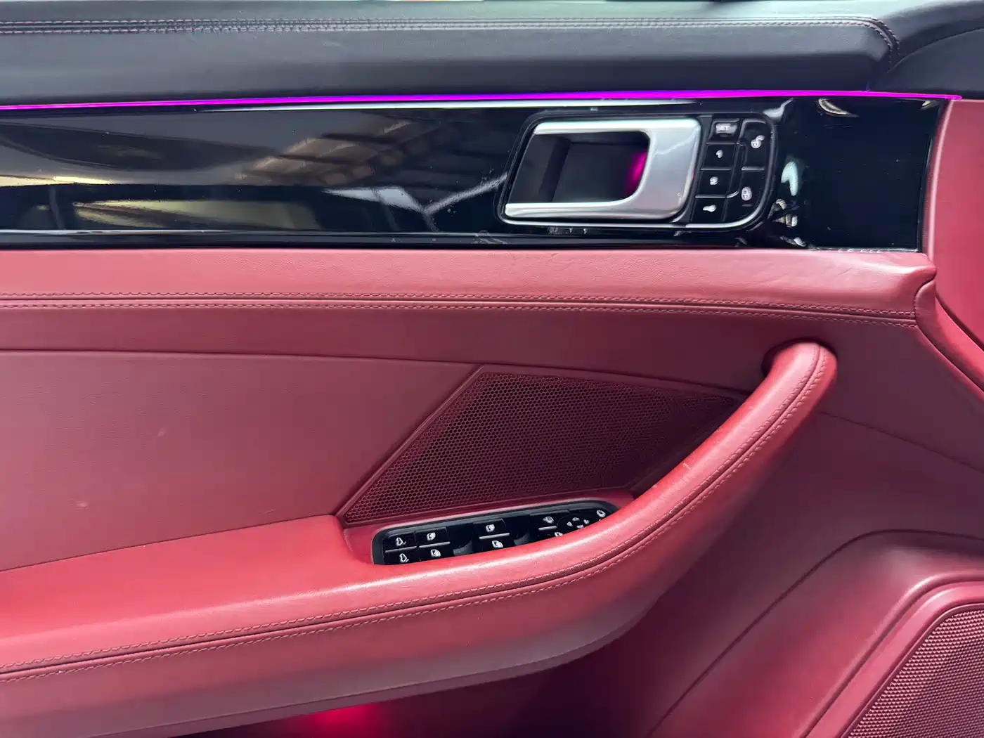 Porsche Panamera 2017 Panamera 3.0T фото 5