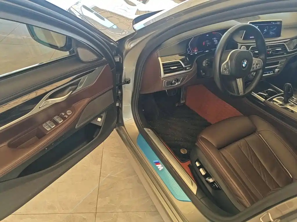 BMW 7 Series 2021 2019 Facelift 730Li M Sport Package