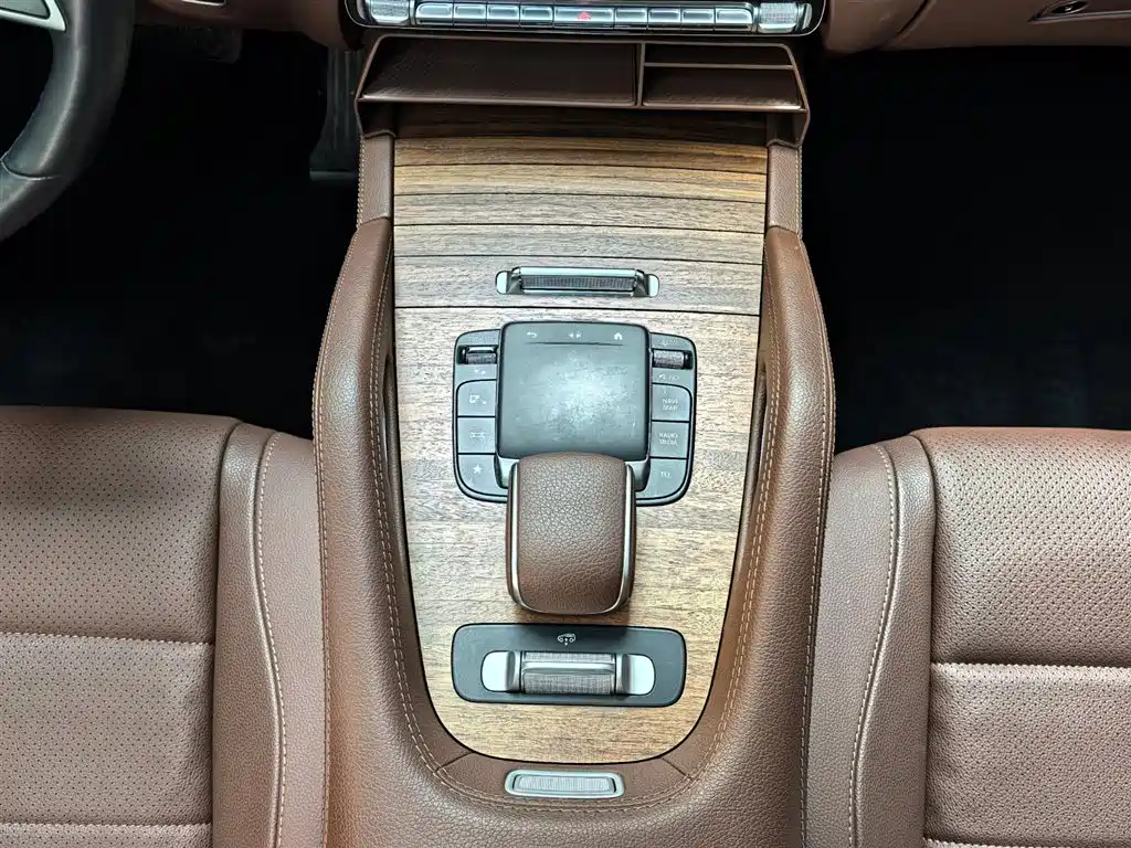 Mercedes-Benz GLE New Energy 2024 GLE 400 e 4MATIC фото 17