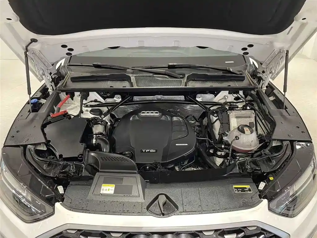 Audi Q5L Sportback 2021 40 TFSI Fashion фото 9