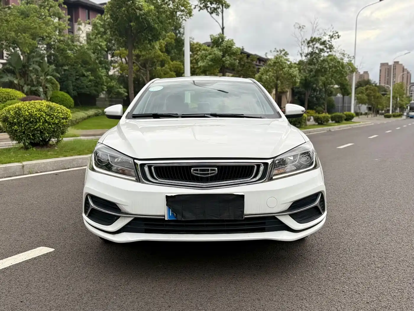 GEELY AUTOMOBILE EMGRAND
