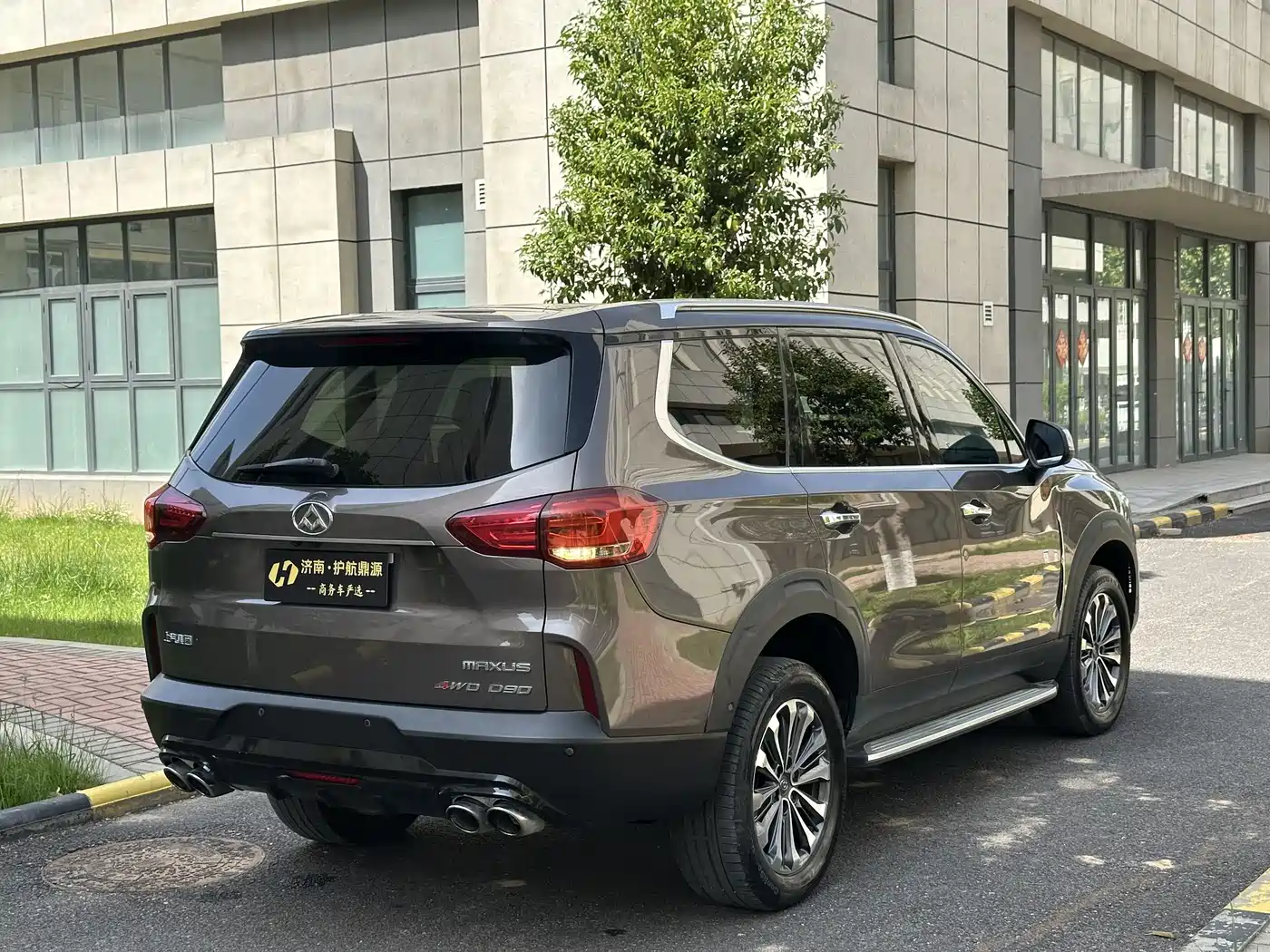 SAIC Maxus D90 2017 2.0T Automatic 4WD Polaris фото 4