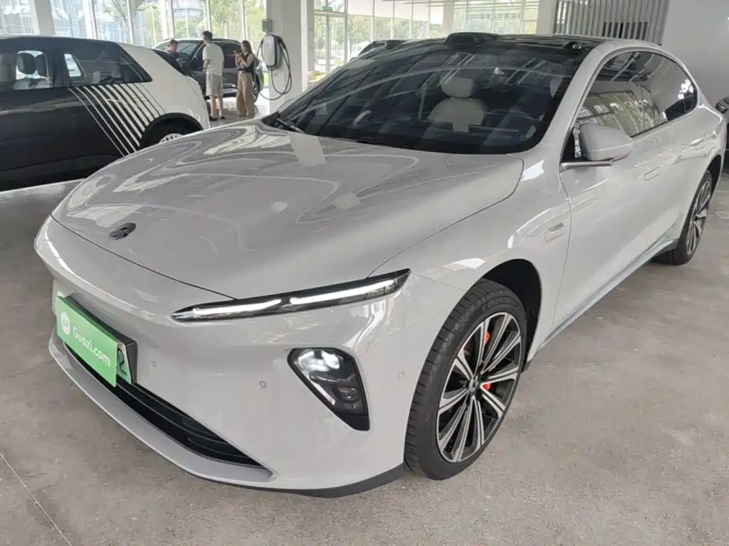NIO ET7 2022