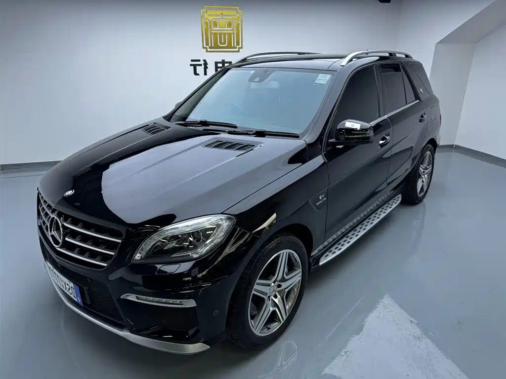 Mercedes-Benz M-Class AMG 2015 AMG ML 63 фото 7
