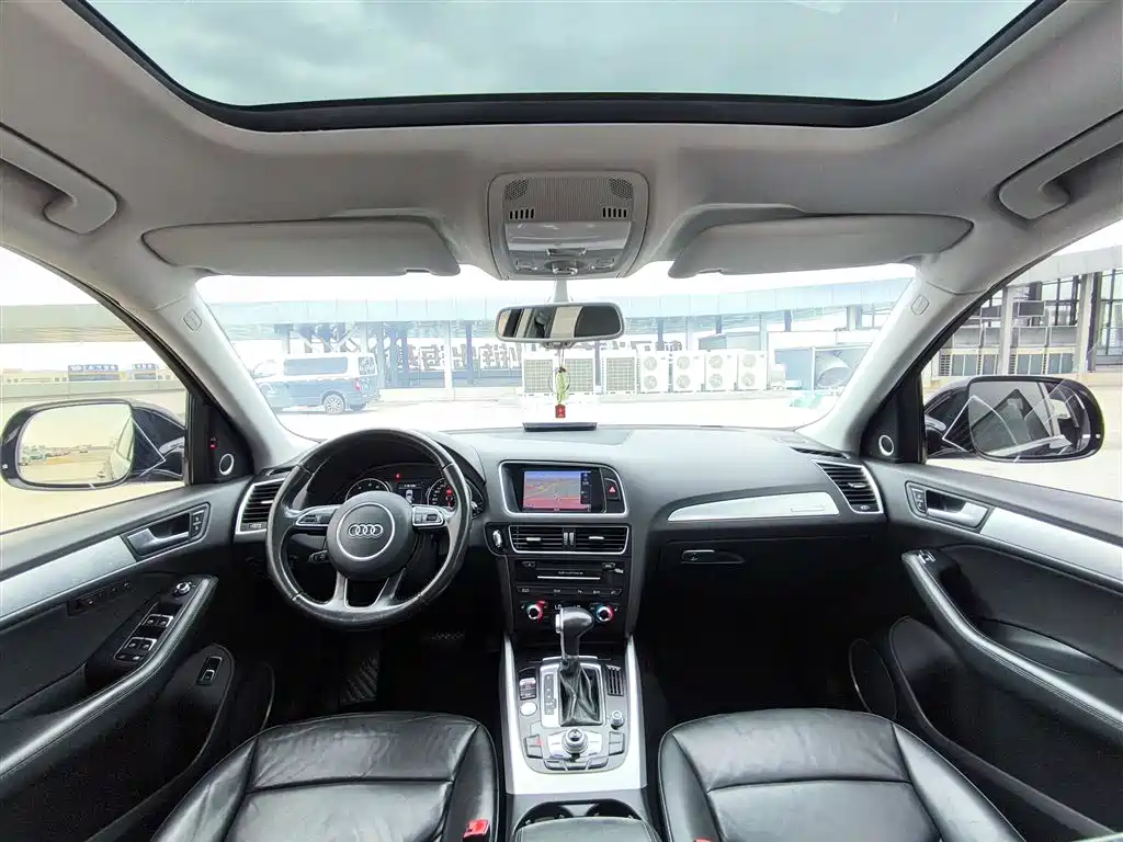 Audi Q5 (Import) 2013 45 TFSI quattro Sport фото 14