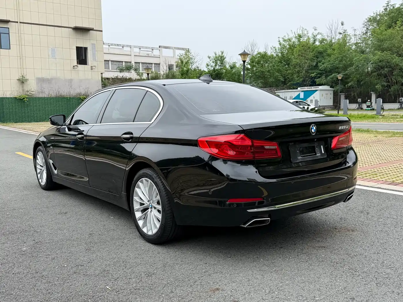 BMW 5 Series 2018 525Li Luxury Package фото 7