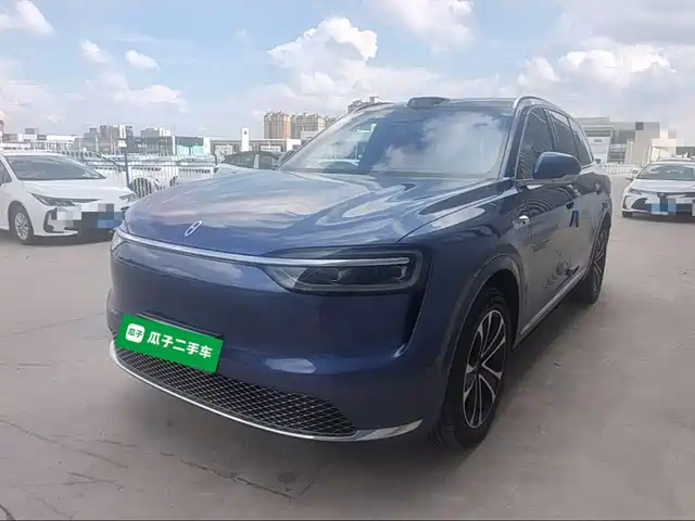 AITO Wenjie AITO M7 2025
