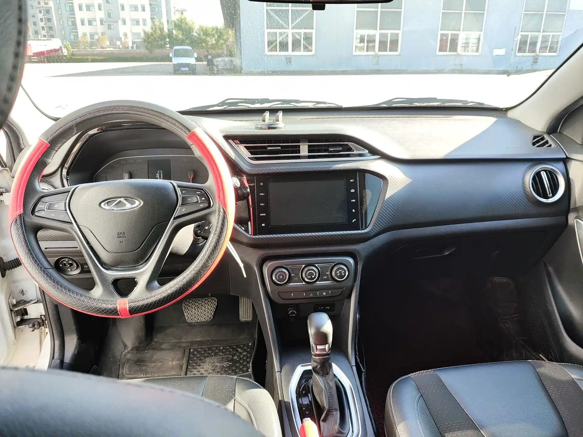 Photo 9 - Chery Tiggo 3x