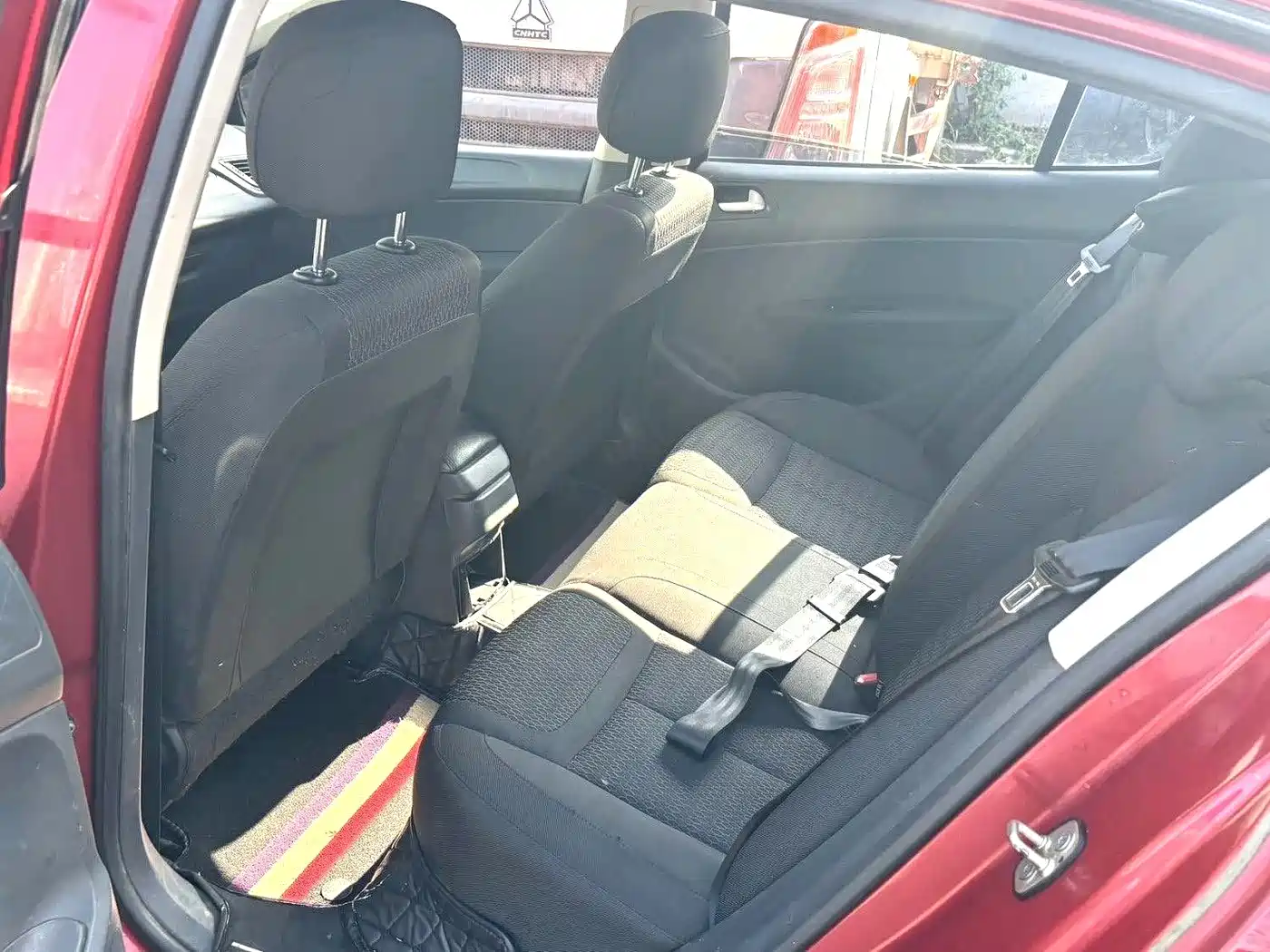 Peugeot 408 2010 2.0L Automatic Comfort фото 11