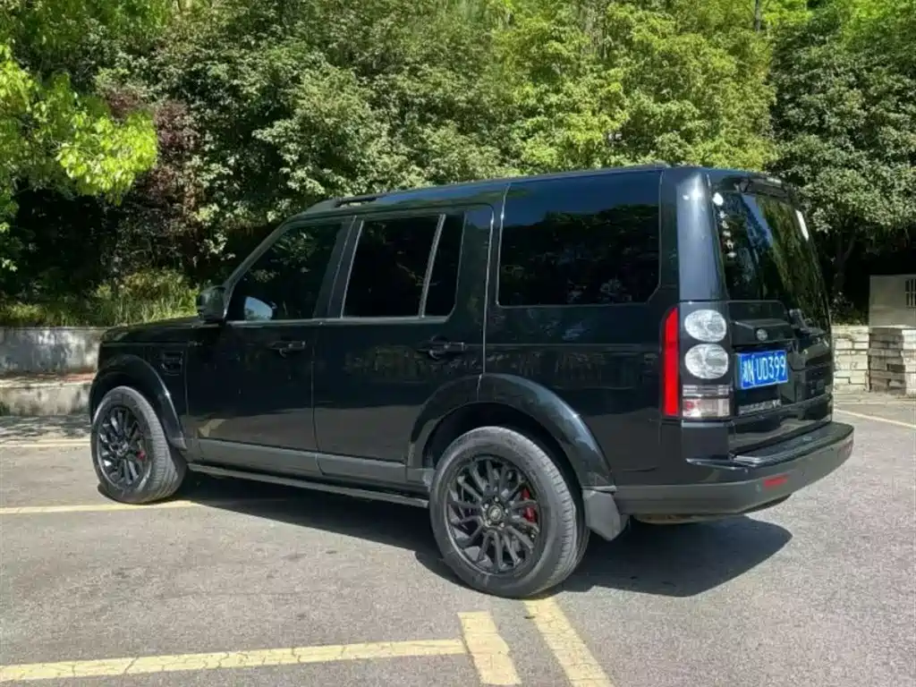 Land Rover Discovery 2016 3.0 SDV6 Black Edition HSE Diesel фото 5