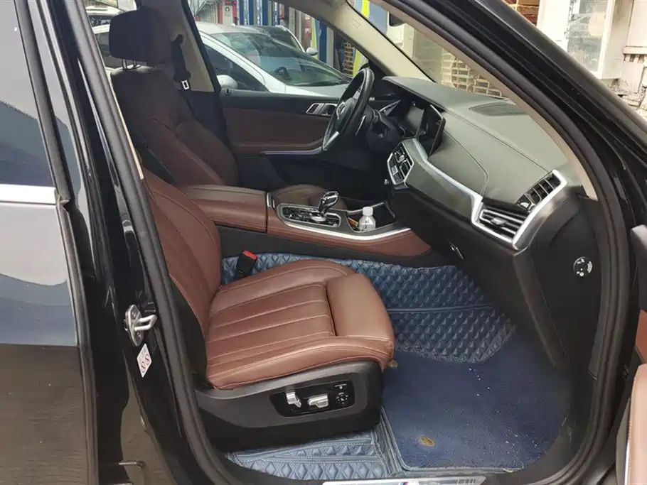 BMW X5 (Import) 2021 Facelift xDrive40i Exclusive M Sport Package фото 8