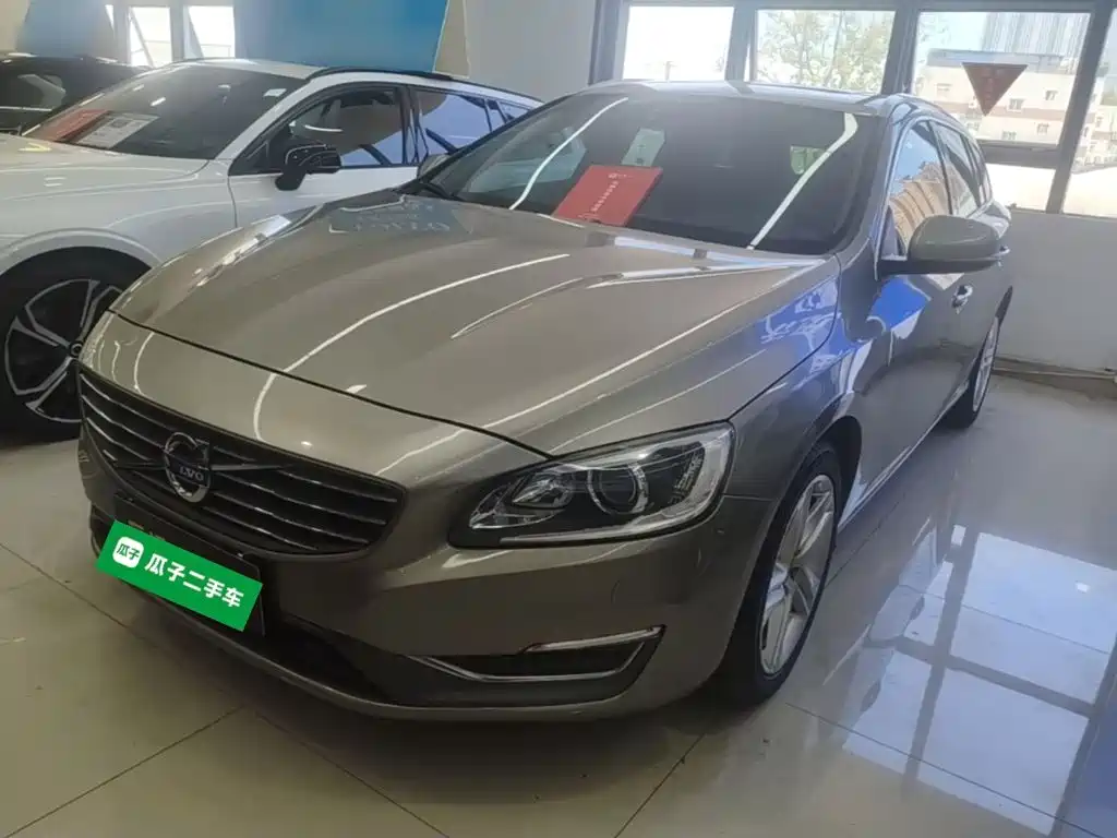 Volvo V60 2017 2014 T5 Wisdom & Elegance