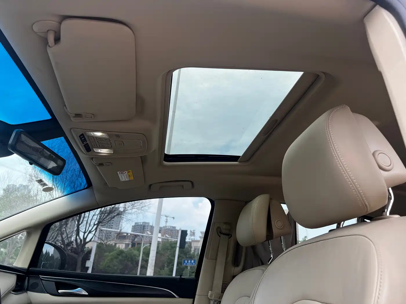 Buick GL8 2023 ES Landmaster Exclusive фото 10